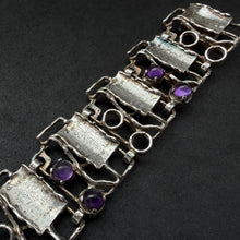 Lade das Bild in den Galerie-Viewer, Vintage Modernismus Armband Silber Amethyst Handarbeit alt