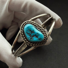 Load image into Gallery viewer, Vintage Navajo Armband Sterling Silber 925 Türkis Armspange Armreif
