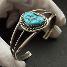 Load image into Gallery viewer, Vintage Navajo Armband Sterling Silber 925 Türkis Armspange Armreif