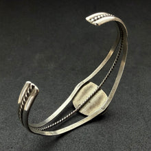 Load image into Gallery viewer, Vintage Navajo Armband Sterling Silber 925 Türkis Armspange Armreif