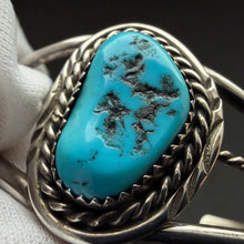 Load image into Gallery viewer, Vintage Navajo Armband Sterling Silber 925 Türkis Armspange Armreif