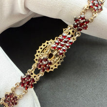 Load image into Gallery viewer, Vintage Granat Armband 900 Silber vergoldet Handarbeit Tracht