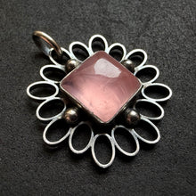 Load image into Gallery viewer, Vintage Modernismus Anhänger Sterling Silber 925 Adolf Regelmann Rosenquarz