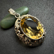 Load image into Gallery viewer, Jugendstil Anhänger 935 Silber Citrin gelb alt antik c. 1920