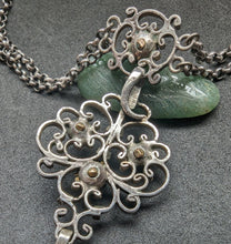 Lade das Bild in den Galerie-Viewer, Antikes zweireihiges Silber Collier Granat Perle alt ca. 1840