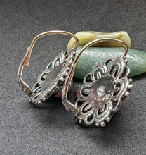 Lade das Bild in den Galerie-Viewer, Vintage Ohrringe 835 Silber Rhodochrosit Tracht alt