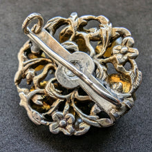 Lade das Bild in den Galerie-Viewer, Knopf Brosche min. 750 Silber Almandin Granat Naturperle Perle alt antik c. 1800 S