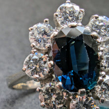 Lade das Bild in den Galerie-Viewer, Entourage Ring 585 Gold Wien blauer Saphir 1,1 Carat Diamant 1 Carat RG 52 S
