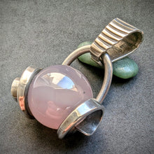 Lade das Bild in den Galerie-Viewer, Vintage Designer Anhänger Worpswede Deodat von Kleist 835 Silber