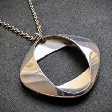 Lade das Bild in den Galerie-Viewer, Georg Jensen Collier 368 Henning Koppel Sterling Silber 925 Anhänger & Kette S