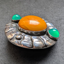 Lade das Bild in den Galerie-Viewer, Georg Jensen Jugendstil Brosche 49 Bernstein Chrysopras 928 Silber 1909 - 1914 S