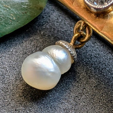 Load image into Gallery viewer, Art Nouveau designer brooch 14k 585 gold pearl diamond old antique c. 1920 p