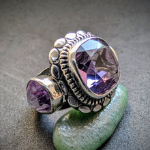 Lade das Bild in den Galerie-Viewer,
Jugendstil Art Deco Ring 900 Silber Amethyst Design alt antik c. 1920 RG 49 S