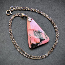 Lade das Bild in den Galerie-Viewer, Art Deco Anhänger Kette 835 Silber Rhodonit alt c. 1930 S