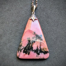 Lade das Bild in den Galerie-Viewer, Art Deco Anhänger Kette 835 Silber Rhodonit alt c. 1930 S