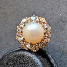 Lade das Bild in den Galerie-Viewer, Cluster Ohrringe Ohrstecker 585 Gold Diamanten c. 2,5 Ct Perlen antik c. 1900 S