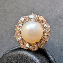 Lade das Bild in den Galerie-Viewer, Cluster Ohrringe Ohrstecker 585 Gold Diamanten c. 2,5 Ct Perlen antik c. 1900 S