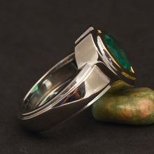 Lade das Bild in den Galerie-Viewer, Herz Ring 18k 750 Weißgold Smaragd Kolumbien 4,8 Carat Verlobungsring RG 54