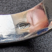 Lade das Bild in den Galerie-Viewer, Designer Ring Moser & Pfeil Pforzheim 925 Silber blauer Saphir modern RG 56 S