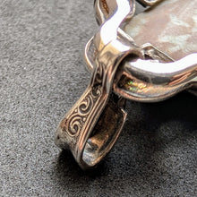 Lade das Bild in den Galerie-Viewer, Jugendstil Art Deco Anhänger Silber Speckstein Handarbeit alt antik c. 1920 S