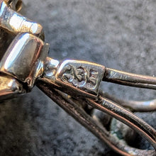 Lade das Bild in den Galerie-Viewer, Jugendstil Anhänger 835 Silber Bergkristall Silberschmiedearbeit antik c. 1920 S