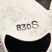 Lade das Bild in den Galerie-Viewer, Jugendstil Anhänger 830 Silber GAH Georg Albert Halling Bernstein antik c 1920 S