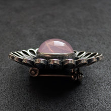 Lade das Bild in den Galerie-Viewer, Vintage Brosche Gustav Hauber 835 Silber Rosenquarz Midcentury alt c. 1950 S