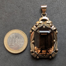 Lade das Bild in den Galerie-Viewer, Jugendstil Anhänger 835 Silber vergoldet Rauchquarz floral alt antik c. 1920