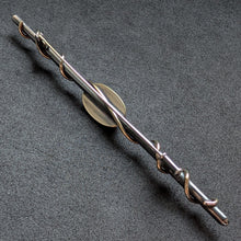 Load image into Gallery viewer, Vintage Designer Stab Brosche Silber 14k 585 Gold Opal Silberschmiedearbeit S