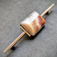 Lade das Bild in den Galerie-Viewer, Art Deco Brosche 935 Silber Achat rot weiß alt antik c. 1920 S