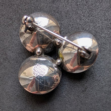 Lade das Bild in den Galerie-Viewer, Vintage Brosche NE From Denmark 925 Silber Bernstein Silberschmiedearbeit alt S