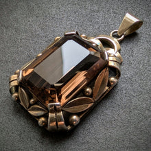 Lade das Bild in den Galerie-Viewer, Jugendstil Anhänger 835 Silber vergoldet Rauchquarz floral alt antik c. 1920