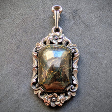 Lade das Bild in den Galerie-Viewer, Jugendstil Anhänger 835 Silber Speckstein alt antik c. 1920 S