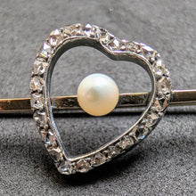 Lade das Bild in den Galerie-Viewer, Antike Brosche Gold 585 14k Silber Diamant Diamantrosen Perle Herz alt c. 1900 S