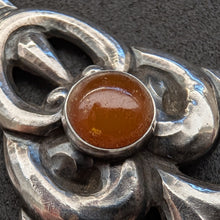 Lade das Bild in den Galerie-Viewer, Jugendstil Anhänger 830 Silber GAH Georg Albert Halling Bernstein antik c 1920 S