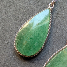 Lade das Bild in den Galerie-Viewer, Jugendstil Lavalliere Collier Silber grüner Quarz alt antik c. 1910 S