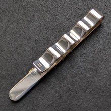 Lade das Bild in den Galerie-Viewer, Vintage Krawattennadel Krawattenklammer Sterling Silber 925 Löwe vergoldet