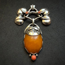 Load image into Gallery viewer, Jugendstil Anhänger Kay Bojesen KBS Skonvirke 826 Silber Bernstein Koralle antik c. 1913
