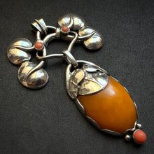 Load image into Gallery viewer, Jugendstil Anhänger Kay Bojesen KBS Skonvirke 826 Silber Bernstein Koralle antik c. 1913
