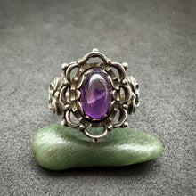 Load image into Gallery viewer, Vintage Tracht Ring 835 Silber Amethyst BAS RG 54
