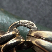 Lade das Bild in den Galerie-Viewer, Art Deco Anhänger 935 Silber vergoldet Spinell blau Perle Handarbeit alt antik c. 1920
