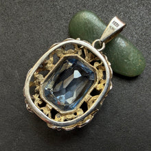Load image into Gallery viewer, Art Deco Anhänger 830 Silber Spinell blau Handarbeit alt antik c. 1920
