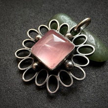 Load image into Gallery viewer, Vintage Modernismus Anhänger Sterling Silber 925 Adolf Regelmann Rosenquarz
