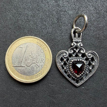 Load image into Gallery viewer, Vintage Herz Anhänger Granat 835 Silber Liebe Tracht
