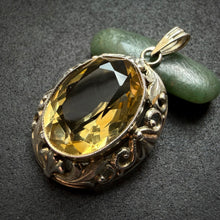 Load image into Gallery viewer, Jugendstil Anhänger 935 Silber Citrin gelb alt antik c. 1920
