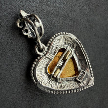 Load image into Gallery viewer, Vintage Herz Anhänger Granat 835 Silber Liebe Tracht
