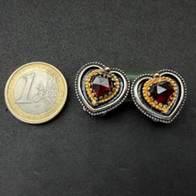Load image into Gallery viewer, Vintage Granat Herz Ohrringe Ohrclips Sterling Silber 925 vergoldet Tracht Liebe
