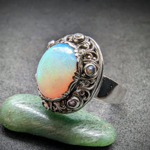 Lade das Bild in den Galerie-Viewer, Art Deco Jugendstil Ring Silber 900 Opal Perle französische Lilie
