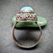 Lade das Bild in den Galerie-Viewer, Art Deco Jugendstil Ring Silber 900 Opal Perle französische Lilie
