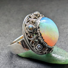 Lade das Bild in den Galerie-Viewer, Art Deco Jugendstil Ring Silber 900 Opal Perle französische Lilie
